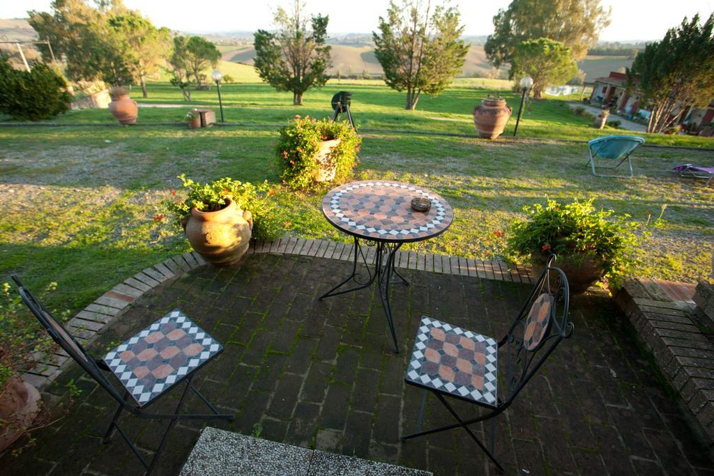 Wine Resort Colsereno Монталчино Екстериор снимка