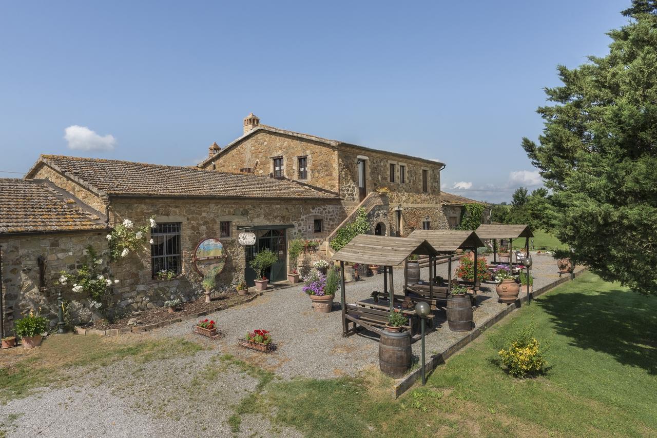 Wine Resort Colsereno Монталчино Екстериор снимка