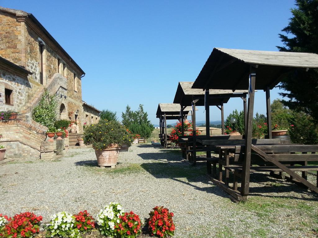 Wine Resort Colsereno Монталчино Екстериор снимка
